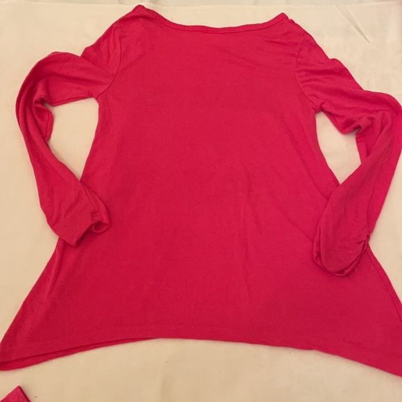 🎉3 for $30.🎉 Bundle of 2 cute girl shirts, 1 Champion & 1 Extremely me (OLCC) - Picture 12 of 12